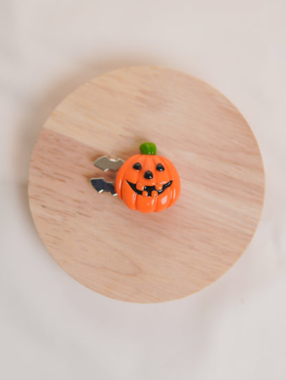 Button cover_Boo & Friends